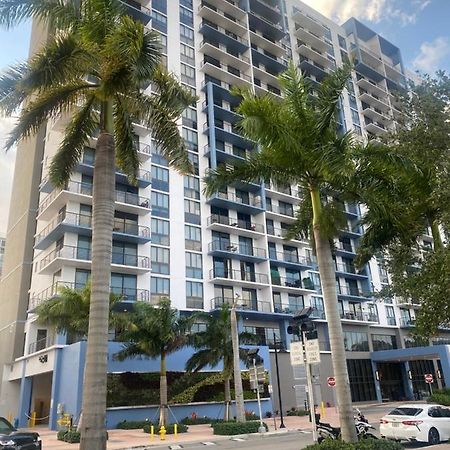 Downtown Doral, Florida. New Condo Style Resort. エクステリア 写真
