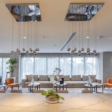 Downtown Doral, Florida. New Condo Style Resort. エクステリア 写真