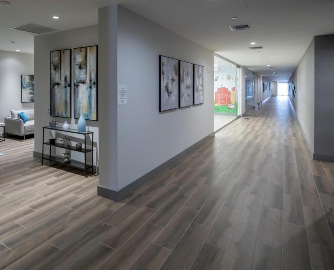 Downtown Doral, Florida. New Condo Style Resort. エクステリア 写真