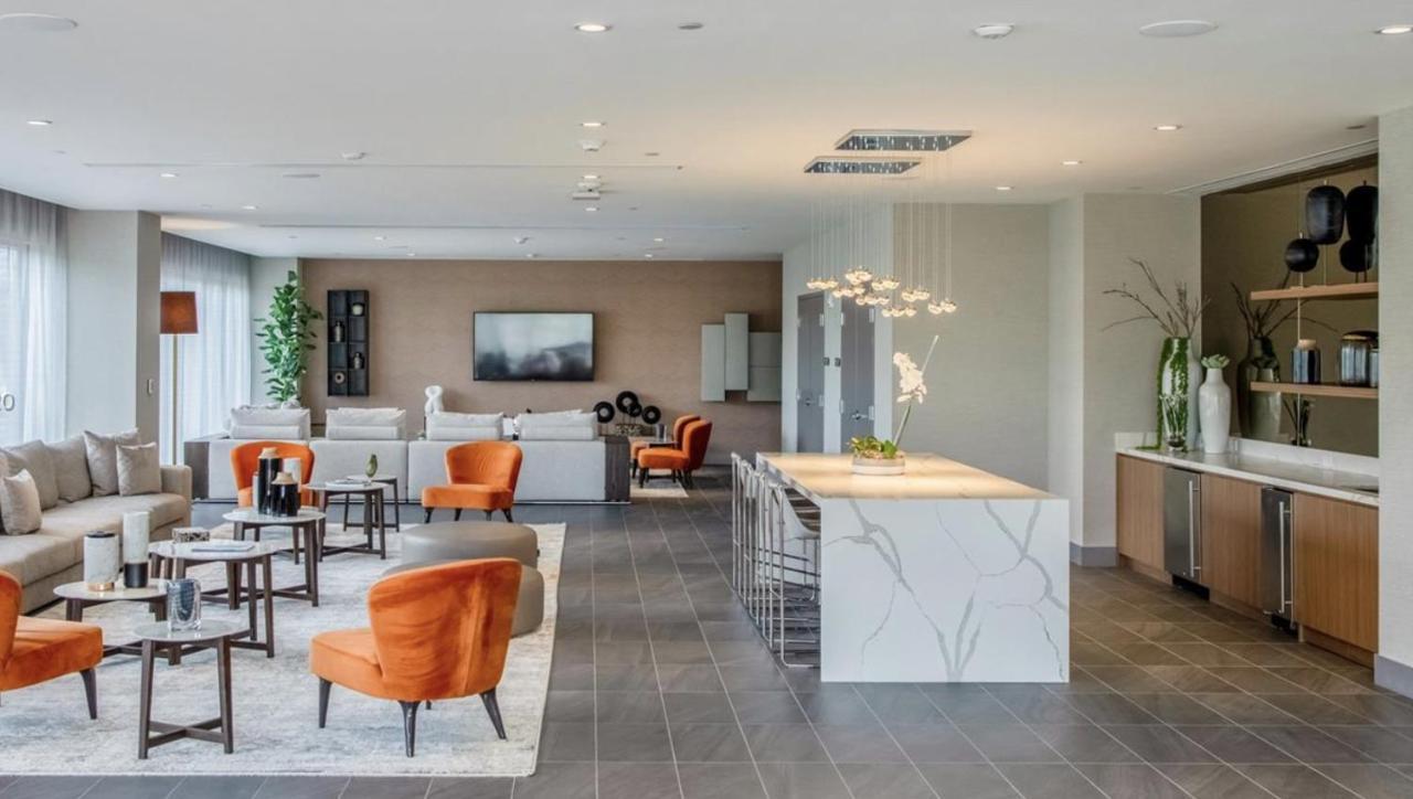 Downtown Doral, Florida. New Condo Style Resort. エクステリア 写真